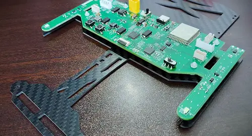 強度と軽量さのバランスを求めてロボットコンテスト用マシーンのフレームを製作
