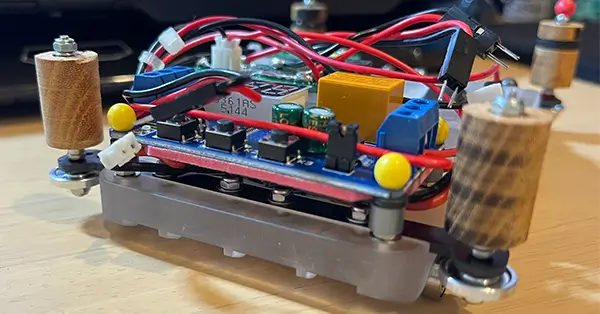 ラジコンカー：バンパーパーツ